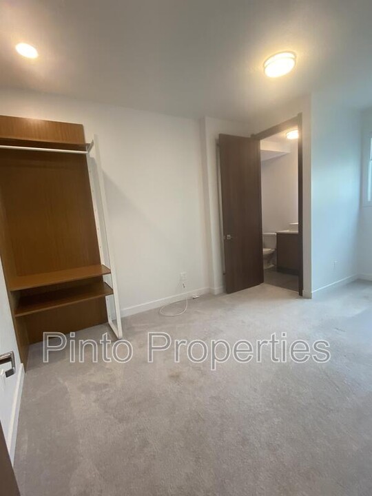 10813-10885 85 Ave in Edmonton, AB - Building Photo