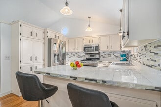 7342 Cherry Ave in Jenison, MI - Building Photo - Building Photo