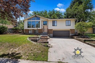 2066 E 10095 S in Sandy, UT - Building Photo