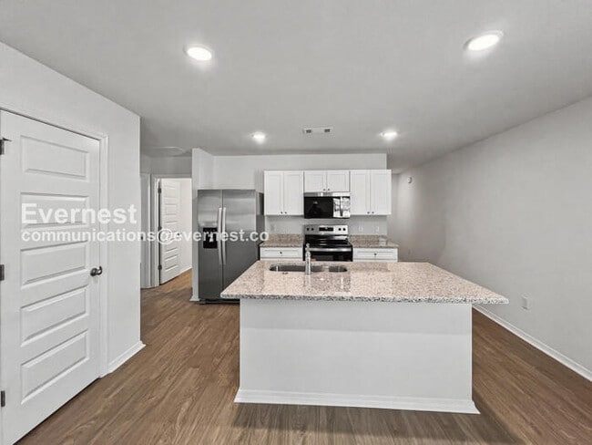 440 Moonlight Cove in Ward, AR - Building Photo - Building Photo