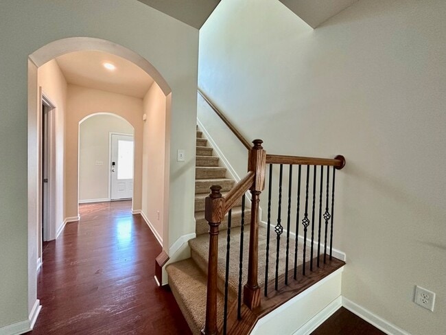 property at 1218 Clingman Dr