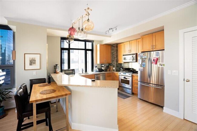 105 Greene St-Unit -902 in Jersey City, NJ - Building Photo - Building Photo