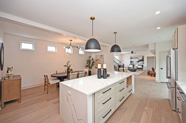 3021 Wasson Rd in Cincinnati, OH - Building Photo - Building Photo