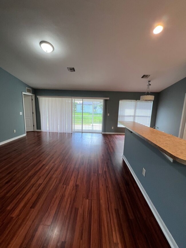 3300 Vera Ave S in Lehigh Acres, FL - Building Photo - Building Photo