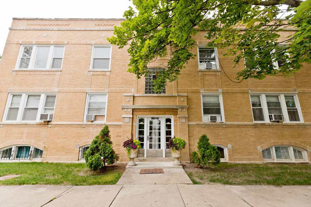 4139 W Leland Ave in Chicago, IL - Building Photo