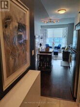 215 Fort York Blvd in Toronto, ON - Building Photo - Building Photo