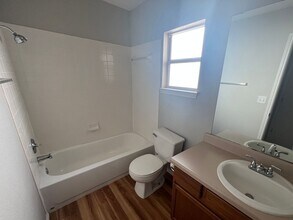1313 E 3rd St in Georgetown, TX - Building Photo - Building Photo