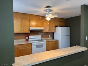 510 Helfin St in Bound Brook, NJ - Building Photo - Building Photo