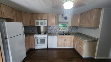 105 Ironstone Rd in New Cumberland, PA - Building Photo - Building Photo