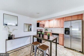 31 T St NW in Washington, DC - Building Photo - Building Photo