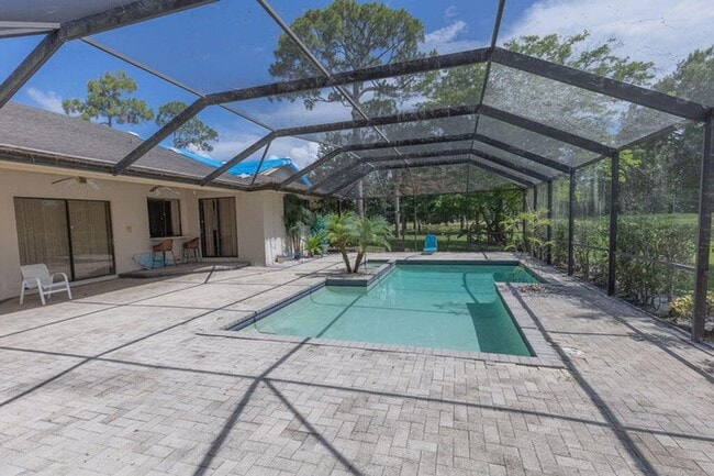 property at 14955 Horseshoe Trce