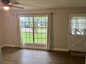 62 Westgate Rd in Bluffton, IN - Building Photo - Building Photo