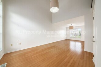 6230 Downwing Ln in Columbus, OH - Building Photo - Building Photo