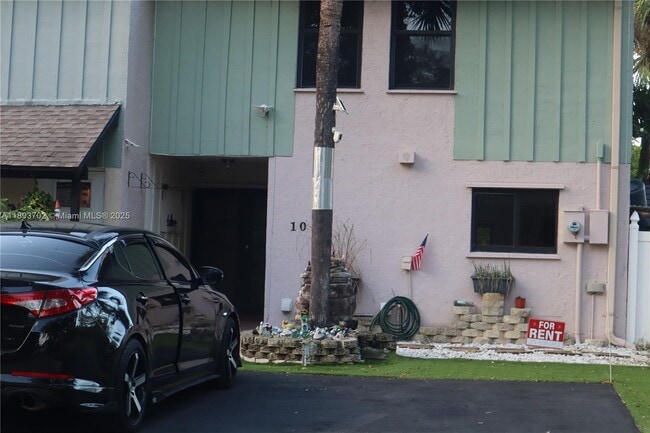 property at 7901 Northwest 33rd Street