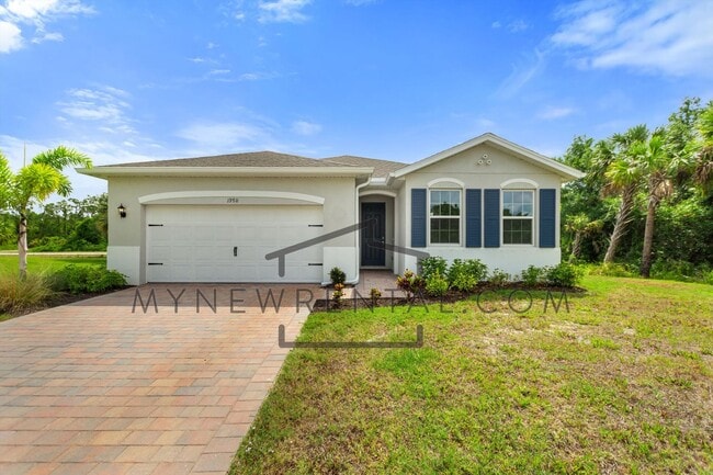 1970 Blackwood Cir in North Port, FL - Building Photo - Building Photo