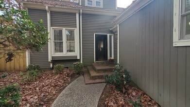 5927 Sentinel Dr in Raleigh, NC - Building Photo - Building Photo