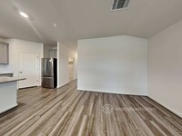 13015 Louberg Vly in San Antonio, TX - Building Photo - Building Photo