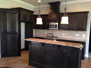 5017 Arbuckle Dr in Edmond, OK - Building Photo - Building Photo