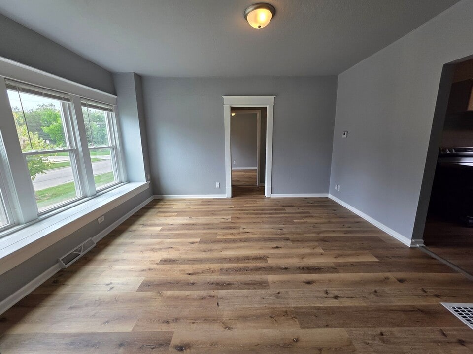 840 S Maple Ave in Green Bay, WI - Building Photo