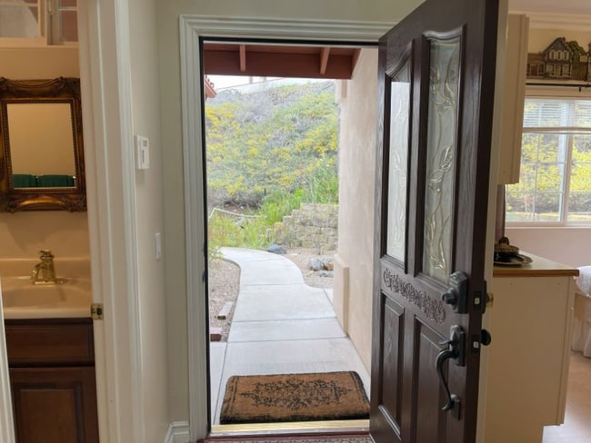 2237 Winsome Pl in Escondido, CA - Building Photo - Building Photo