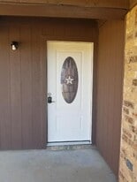 7509 April Ln in North Richland Hills, TX - Building Photo