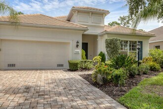 7236 Lismore Ct in Lakewood Ranch, FL - Building Photo - Building Photo