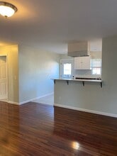 842 Sloat Ave in Monterey, CA - Building Photo - Building Photo