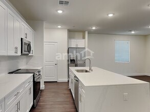 261 Yasmin Daylily Pl in Henderson, NV - Building Photo - Building Photo