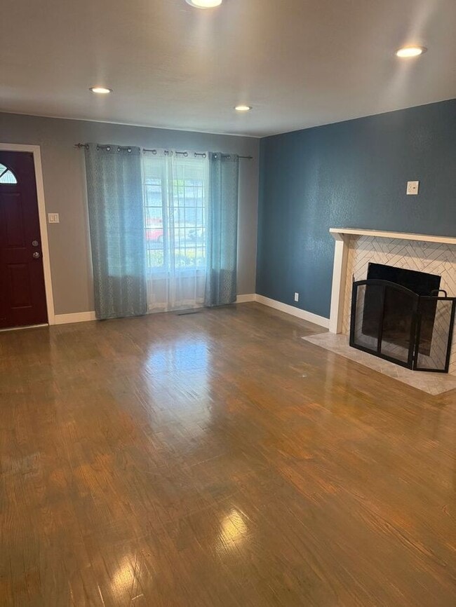 1438 Roosevelt Ave in Hayward, CA - Building Photo - Building Photo