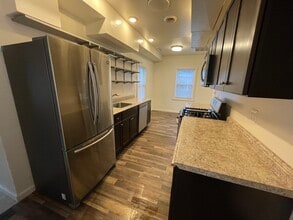 6308 61st Pl in Riverdale, MD - Foto de edificio - Building Photo