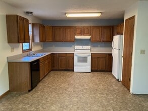 4007 Central Ave in Kearney, NE - Building Photo - Building Photo