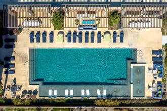 The Jackson at Viridian in Arlington, TX - Building Photo - Building Photo