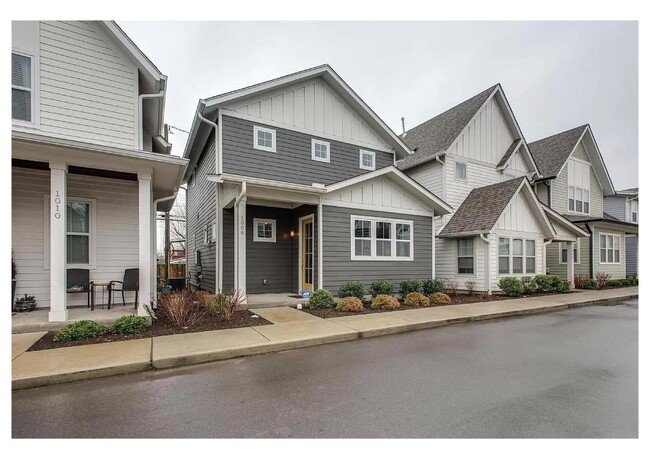 property at 1008 Treaty Oaks Dr