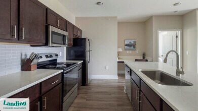 195 N Creek Dr in Summerville, SC - Building Photo - Building Photo