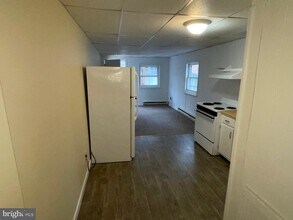 45 N Green St in Berkeley Springs, WV - Building Photo - Building Photo