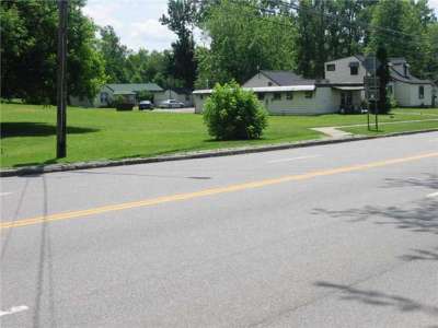 12885 Broadway St in Alden, NY - Building Photo