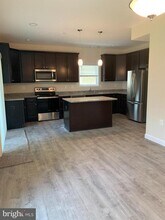 8927 Erie Ave in North Beach, MD - Building Photo - Building Photo