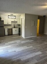 1545 40th Ave, Unit M1 in Vero Beach, FL - Building Photo - Building Photo