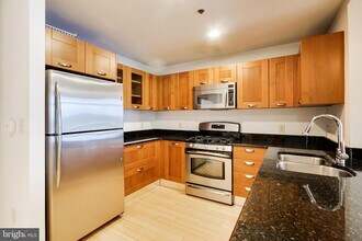 5750 Bou Ave, Unit 713 in Rockville, MD - Building Photo - Building Photo