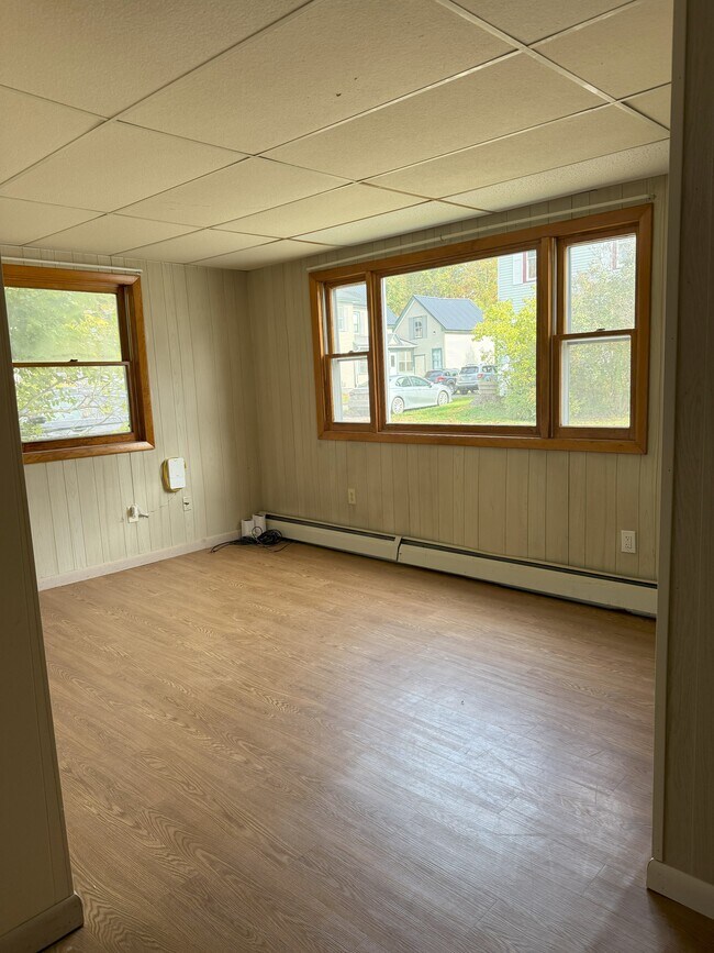 395 Fourth St in Old Town, ME - Building Photo - Building Photo