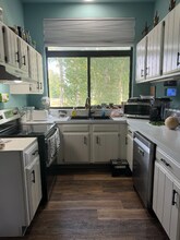 438 Ocean Pkwy in Ocean Pines, MD - Foto de edificio - Building Photo