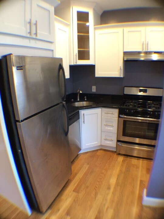 235 Harvard Ave, Unit #1 in Boston, MA - Foto de edificio