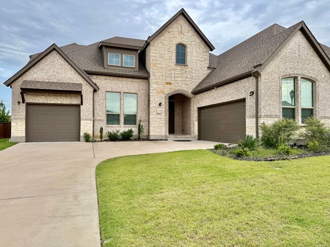 property at 2807 Tower Rd