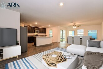 873 Youngreen Dr in Ft. Myers, FL - Building Photo - Building Photo