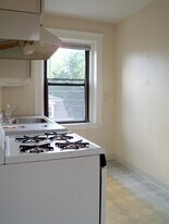 41 Ivaloo St, Unit 8