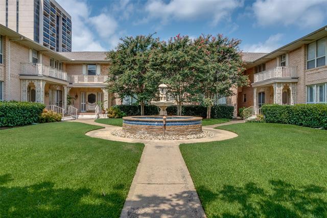 8619 Edgemere Rd in Dallas, TX - Building Photo - Building Photo