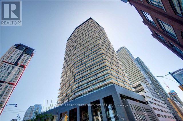 125-1125 Peter St