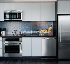 10 New St, Unit STH in Boston, MA - Building Photo - Building Photo