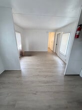 215 Weeks Rd in Cleburne, TX - Building Photo - Building Photo