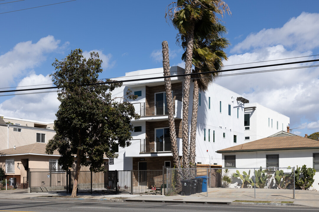 4432 S Centinela Ave in Los Angeles, CA - Building Photo